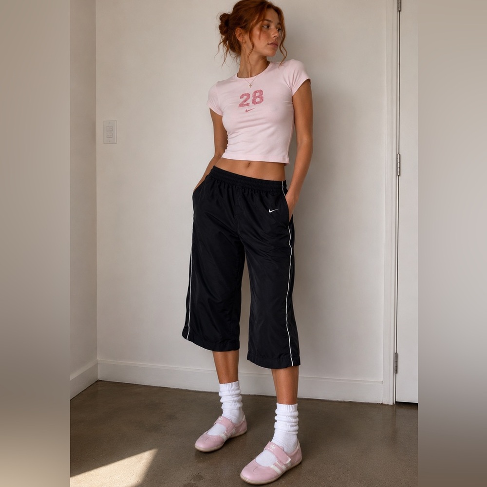 Vintage Y2K Nike Capri Track Pants Women M Black Low Rise Mesh Lined